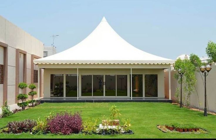 مظلات خيام